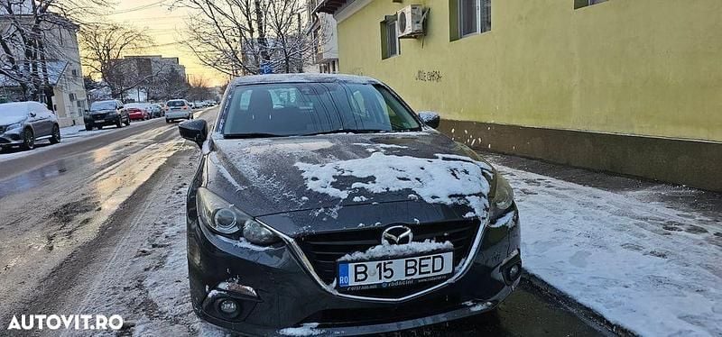 Second-hand Mazda 3 100 CP (73 kW) 2015 Culoaregri Hatchback