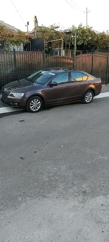 Maro Utilizat 2015 Skoda Octavia Berlinǎ | 13.100 EUR (Preț OK) - Imagine 1/4