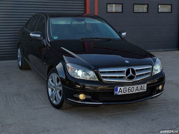 Second-hand Mercedes C220 170 CP (125 kW) 2007 Negru Berlinǎ