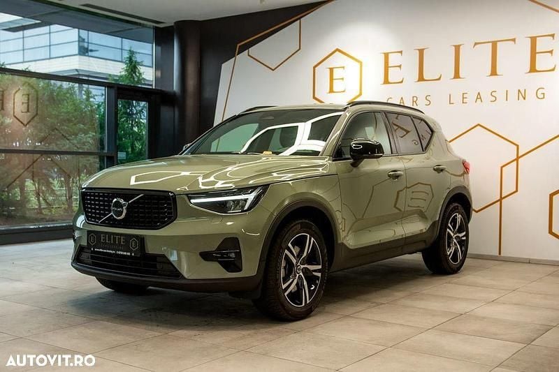 Culoareverde Utilizat 2023 Volvo XC40 SUV | 38.614 EUR - Imagine 1/4