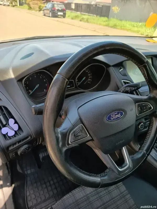 Utilizat 2016 Ford Focus Hatchback | 7.500 EUR (Preț OK) - Imagine 1/4