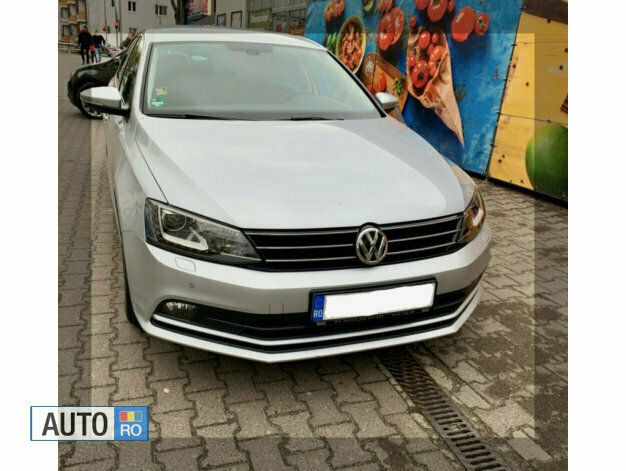Gri Utilizat 2015 VW Jetta Berlinǎ | 10.300 EUR (Puțin scump) - Imagine 1/4