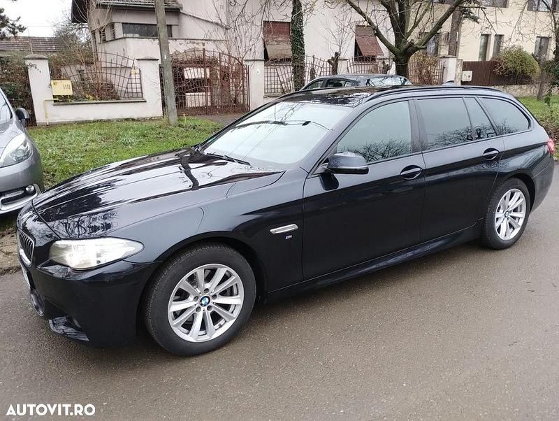 Second-hand BMW 520 Luxury Line 190 CP (139 kW) 2014 Culoarealbastru Break