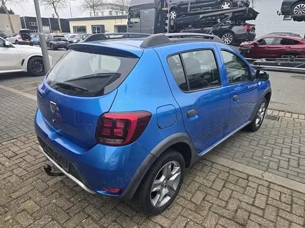 Second-hand Dacia Sandero Stepway 90 CP (66 kW) 2018 Hatchback