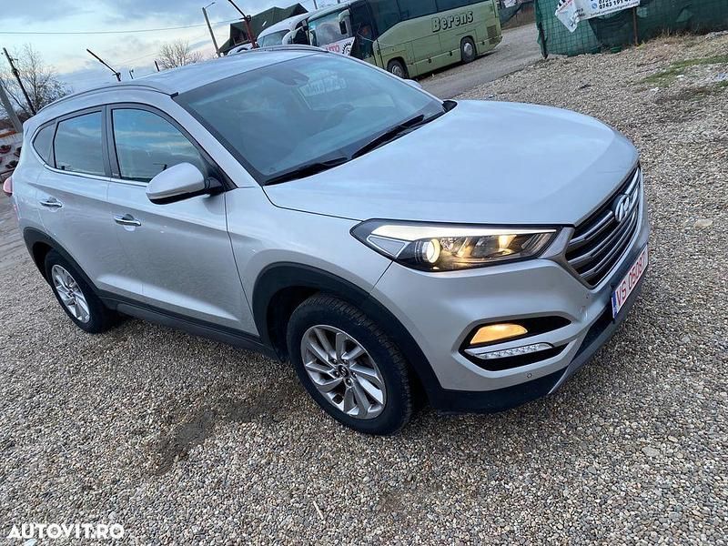 Second-hand Hyundai Tucson 115 CP (84 kW) 2016 Gri SUV