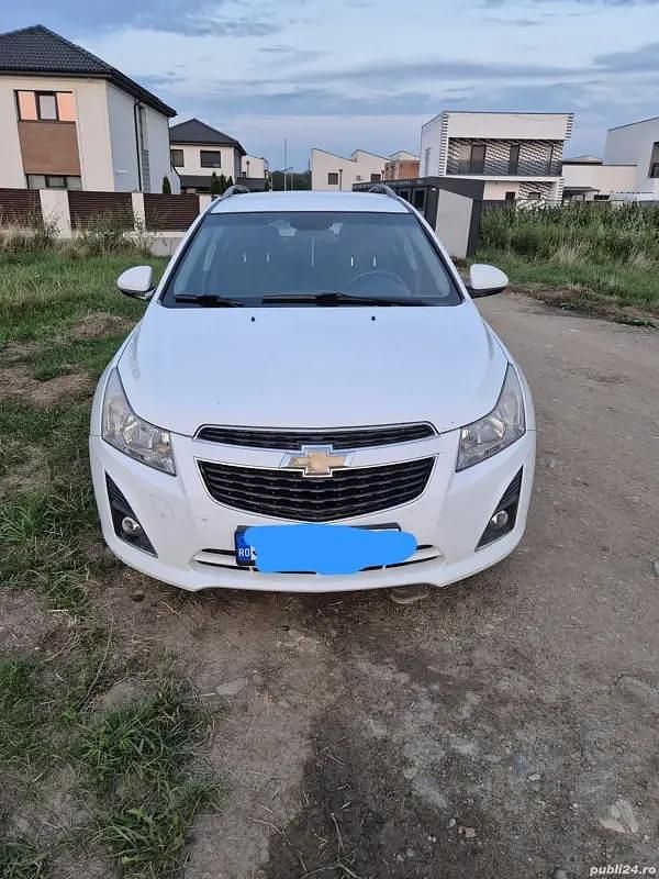 Utilizat 2013 Chevrolet Cruze Break | 4.499 EUR - Imagine 1/4