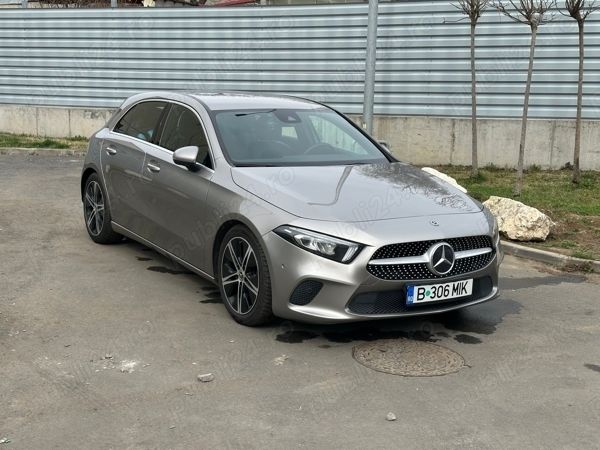 Gri Utilizat 2019 Mercedes A180 Hatchback | 17.500 EUR (Preț bun) - Imagine 1/4