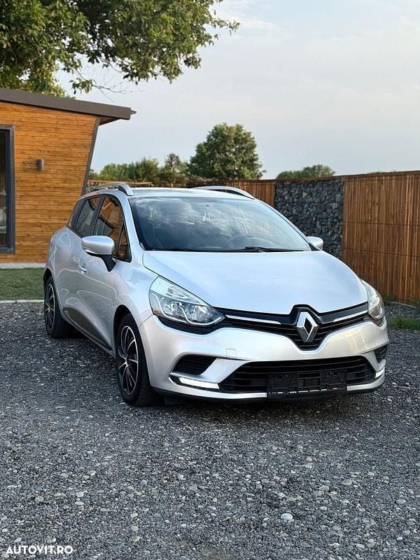 Gri Utilizat 2017 Renault Clio GrandTour Break | 6.450 EUR (Preț OK) - Imagine 1/4