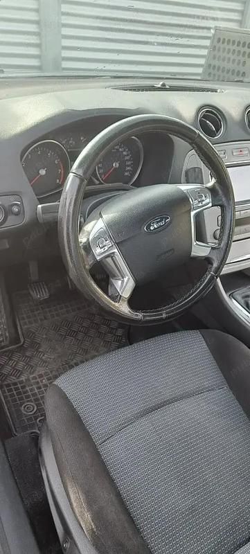 Second-hand Ford Mondeo 107 CP (78 kW) 2008 Berlinǎ