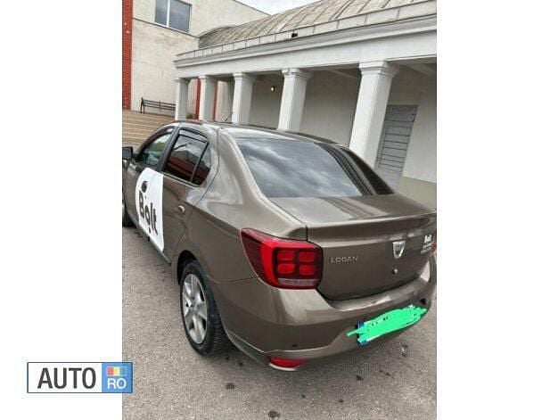 Maro Utilizat 2019 Dacia Logan Berlinǎ | 8.500 EUR (Preț OK) - Imagine 1/3
