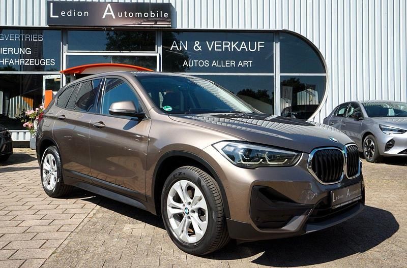 Utilizat 2020 BMW X1 Advantage SUV | 25.223 EUR (Scump) - Imagine 1/1