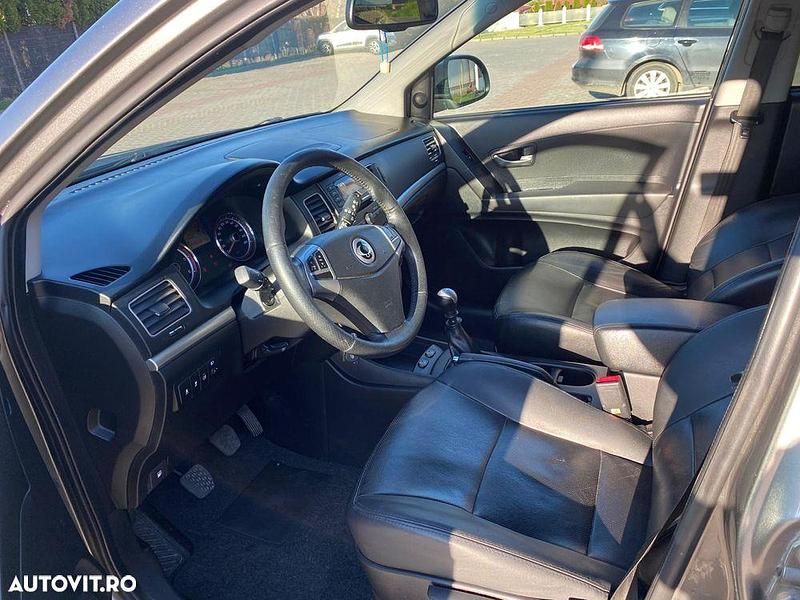 Second-hand Ssangyong (KGM) Korando 175 CP (128 kW) 2011 Culoaregri SUV