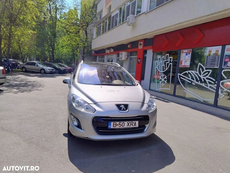 Gri Utilizat 2012 Peugeot 308 Active Break | 3.600 EUR (Preț OK) - Imagine 1/4