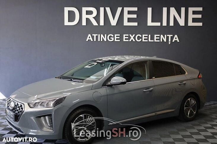 Gri Utilizat 2021 Hyundai Ioniq 6 Style Berlinǎ | 17.899 EUR - Imagine 1/4