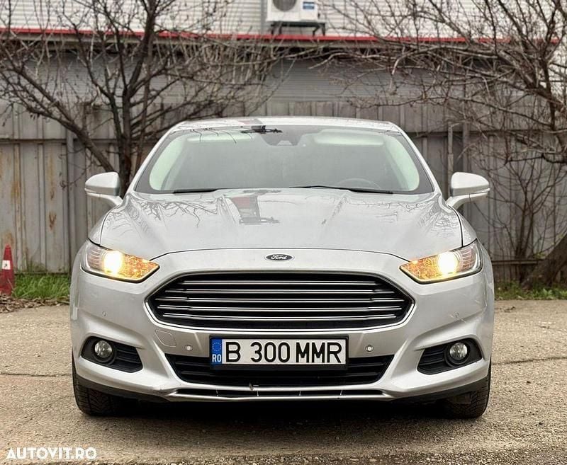 Culoareargint Second-hand 2018 Ford Mondeo Trend Berlinǎ | 9.490 EUR (Super Preț) - Imagine 1/4