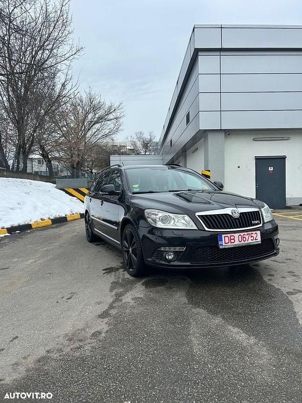 Second-hand Skoda Octavia 170 CP (125 kW) 2011 Culoarenegru Break
