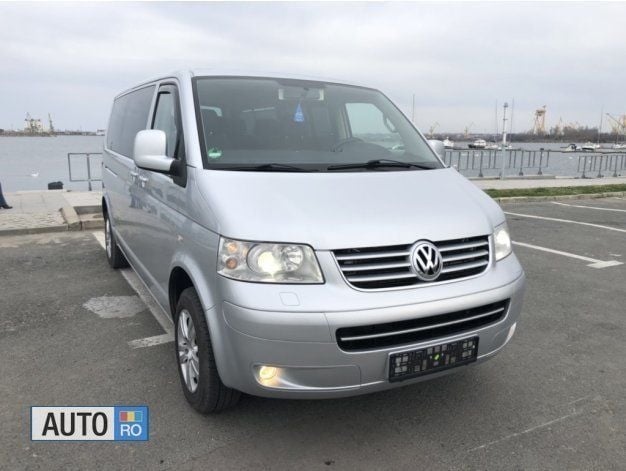 Second-hand VW Caravelle Edition 131 CP (96 kW) 2009 Argintiu Monovolum