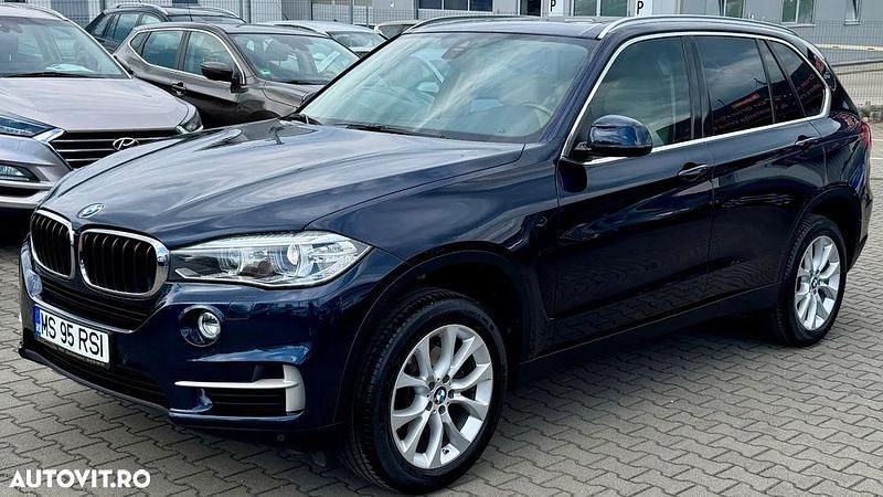 Culoarealbastru Utilizat 2015 BMW X5 Comfort Edition SUV | 22.688 EUR (Puțin scump) - Imagine 1/4