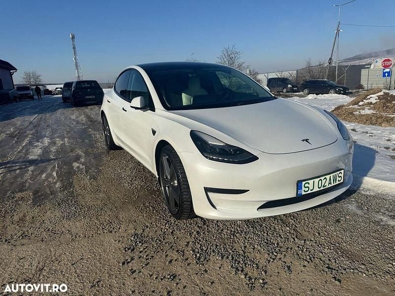 Second-hand Tesla Model 3 376 kW (512 CP) 2019 Culoarealb Berlinǎ