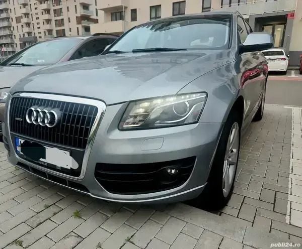 Gri Utilizat 2012 Audi Q5 SUV | 10.900 EUR (Preț bun) - Imagine 1/4