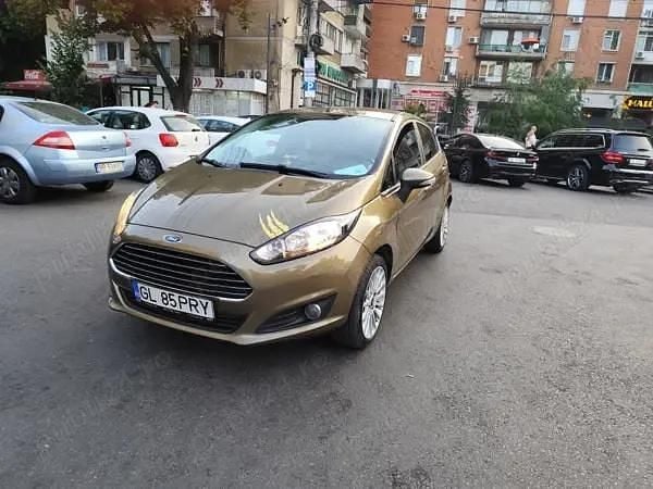 Utilizat 2015 Ford Fiesta Hatchback | 3.500 EUR (Preț bun) - Imagine 1/4