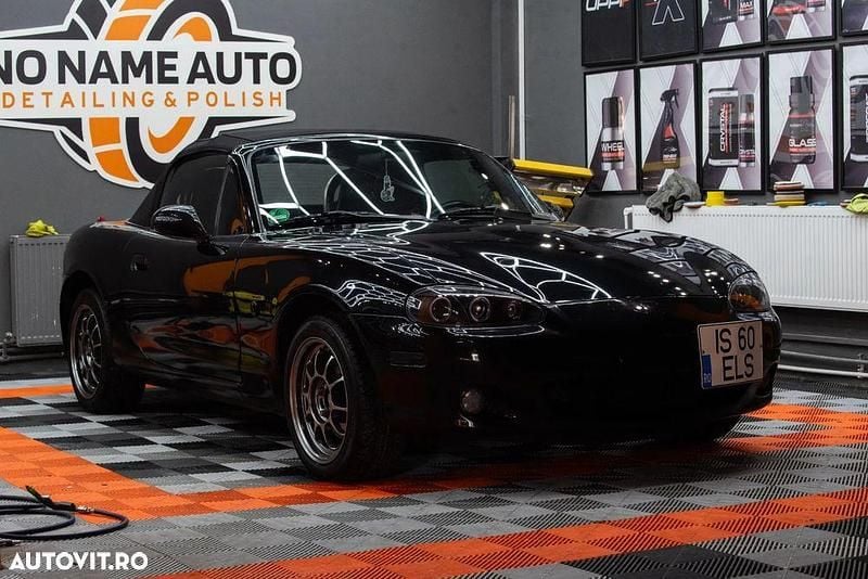 Second-hand Mazda MX5 Inclusive 140 CP (102 kW) 2003 Culoarenegru Cabrio