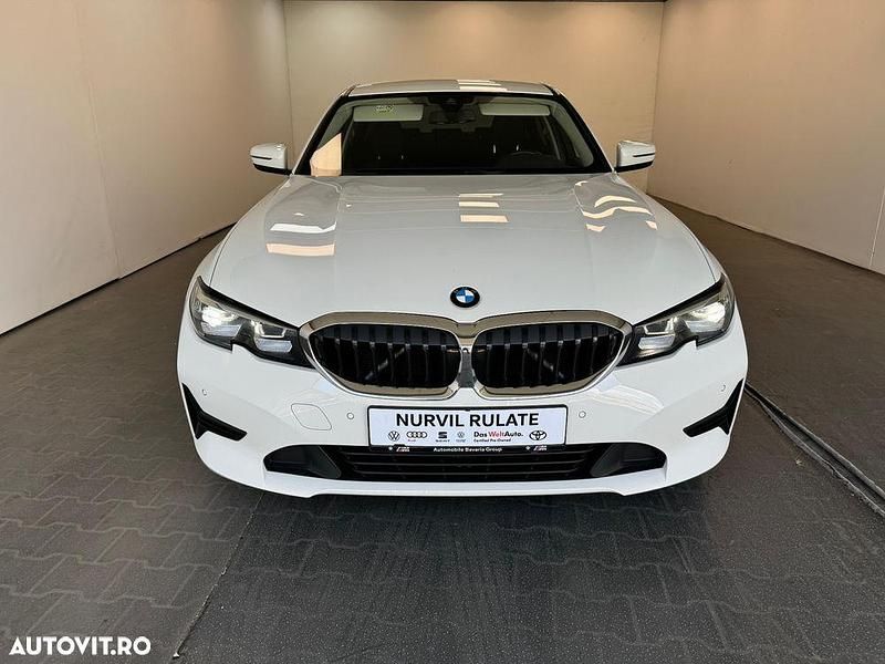 Alb Utilizat 2019 BMW 320 Berlinǎ | 22.506 EUR (Preț bun) - Imagine 1/4