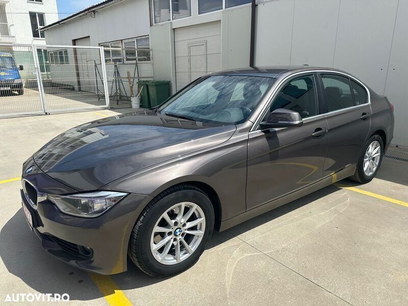 Maro Utilizat 2014 BMW 320 Performance Berlinǎ | 11.690 EUR (Preț bun) - Imagine 1/4