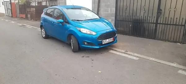 Second-hand Ford Fiesta 100 CP (73 kW) 2015 Hatchback