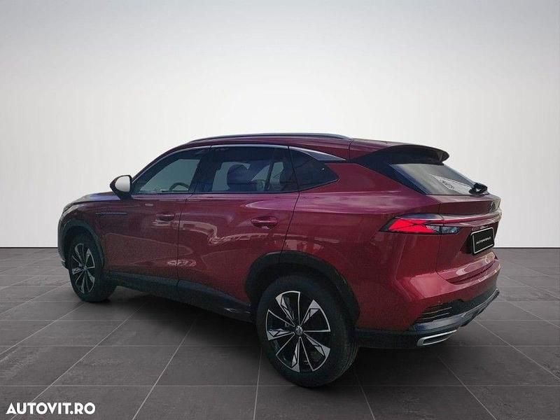 Second-hand MG HS 172 CP (126 kW) 2024 Culoarerosu SUV