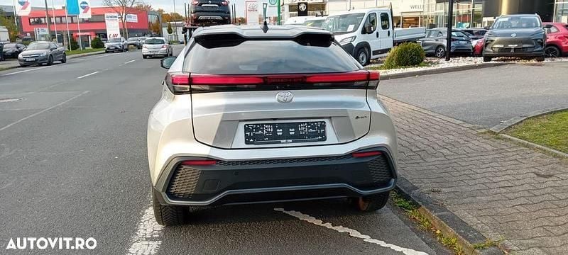 Second-hand Toyota C-HR 140 CP (102 kW) 2024 Culoaregri SUV