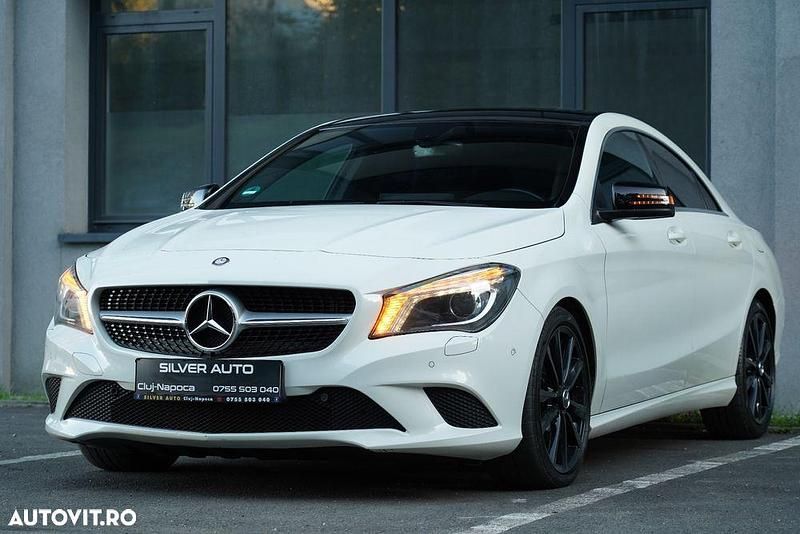 Culoarealb Utilizat 2015 Mercedes CLA220 Berlinǎ | 14.350 EUR (Preț bun) - Imagine 1/4