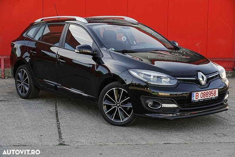 Culoarenegru Utilizat 2014 Renault Mégane GrandTour Authentique Break | 5.690 EUR (Preț OK) - Imagine 1/4