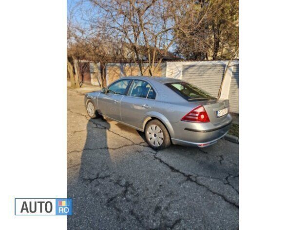 Gri Utilizat 2007 Ford Mondeo Berlinǎ | 3.500 EUR (Scump) - Imagine 1/4