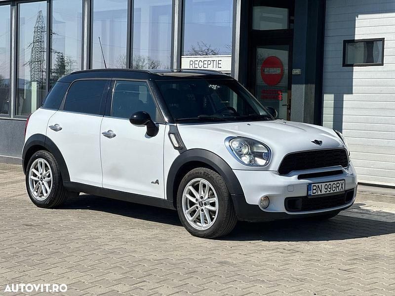 Alb Utilizat 2012 Mini Cooper SD Countryman SUV | 5.999 EUR - Imagine 1/4