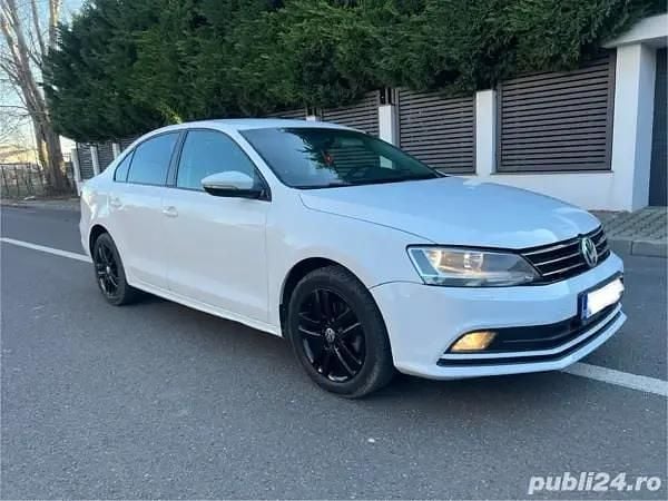 Second-hand VW Jetta 105 CP (77 kW) 2018 Alb Berlinǎ