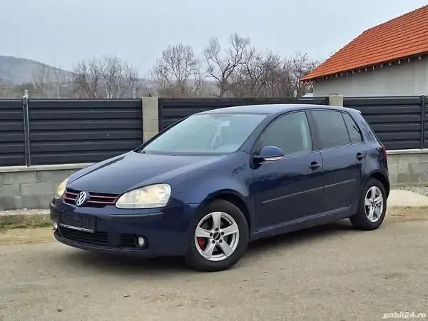 Utilizat 2006 VW Golf V Berlinǎ | 2.950 EUR (Preț OK) - Imagine 1/4