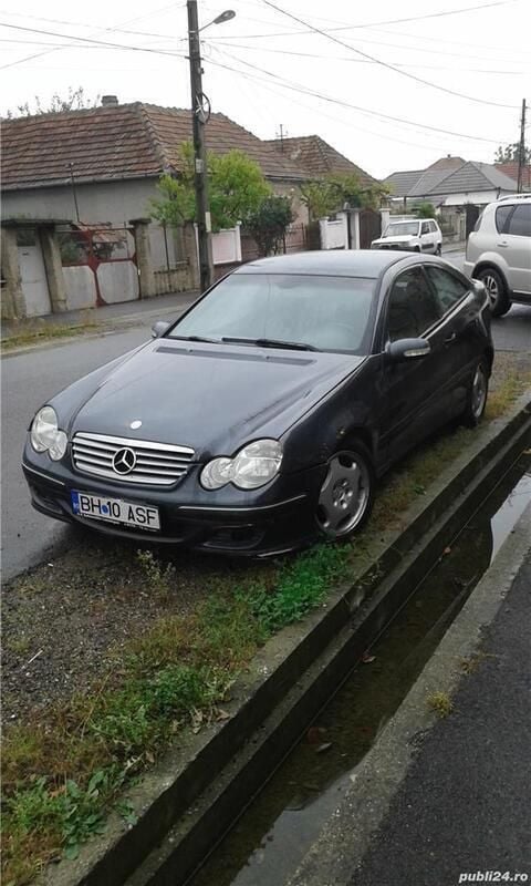 Second-hand Mercedes A220 150 CP (110 kW) 2006 Coupe