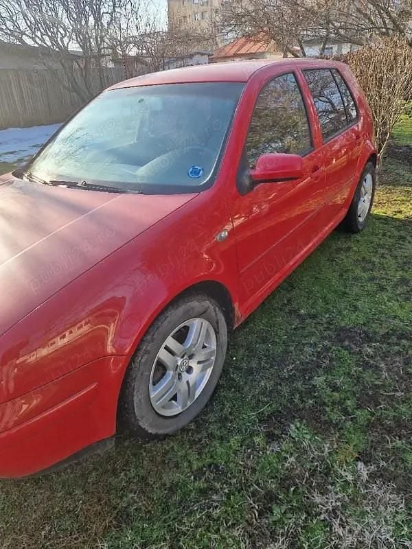 Second-hand VW Golf IV 85 CP (62 kW) 2003 Rosu Hatchback