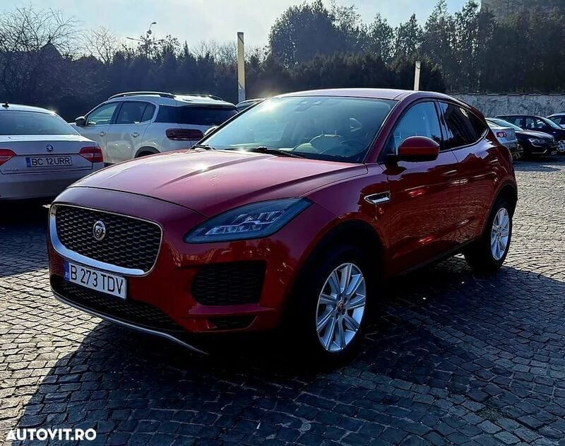 Rosu Utilizat 2019 Jaguar E-Pace S SUV | 21.800 EUR (Preț OK) - Imagine 1/4