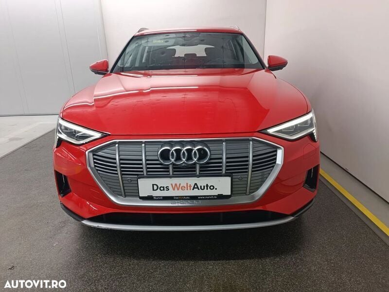 Second-hand Audi e-tron Advanced 300 kW (408 CP) 2020 Rosu SUV