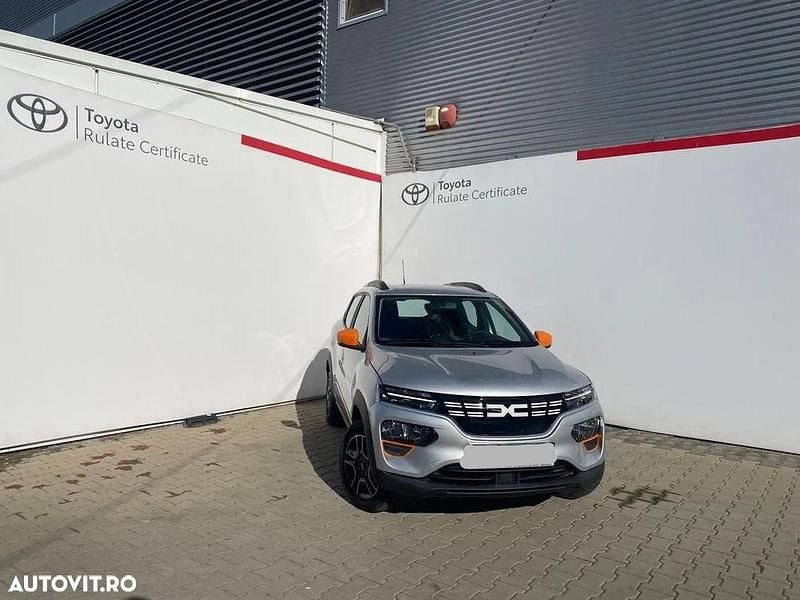 Culoareargint Utilizat 2023 Dacia Spring Comfort Plus Hatchback | 9.500 EUR (Preț OK) - Imagine 1/4