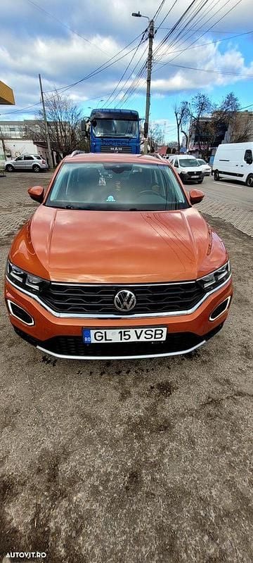 Second-hand VW T-Roc Design 150 CP (110 kW) 2019 Culoareportocaliu SUV