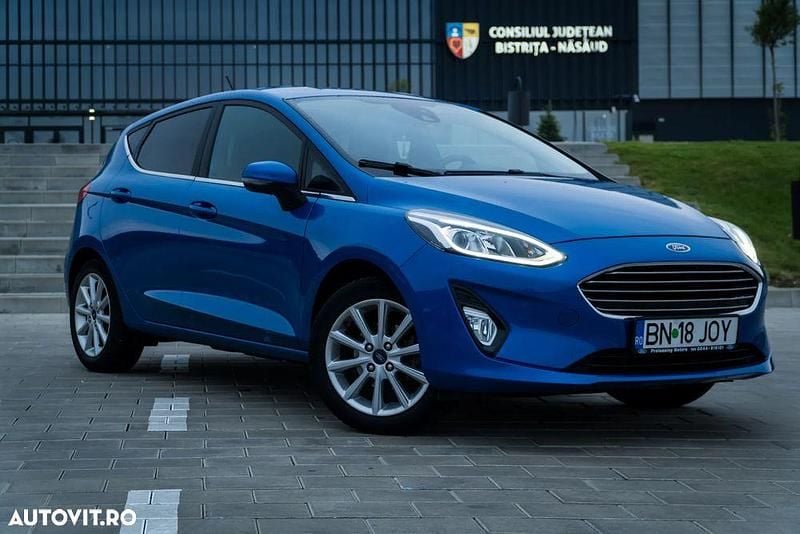 Culoarealbastru Utilizat 2019 Ford Fiesta Titanium Hatchback | 9.900 EUR (Preț OK) - Imagine 1/4