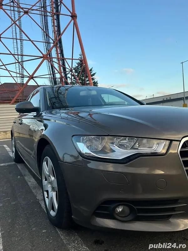 Utilizat 2012 Audi A6 Berlinǎ | 9.750 EUR (Preț OK) - Imagine 1/4