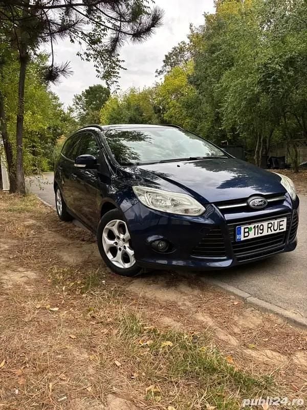 Albastru Utilizat 2011 Ford Focus Break | 4.000 EUR (Puțin scump) - Imagine 1/4