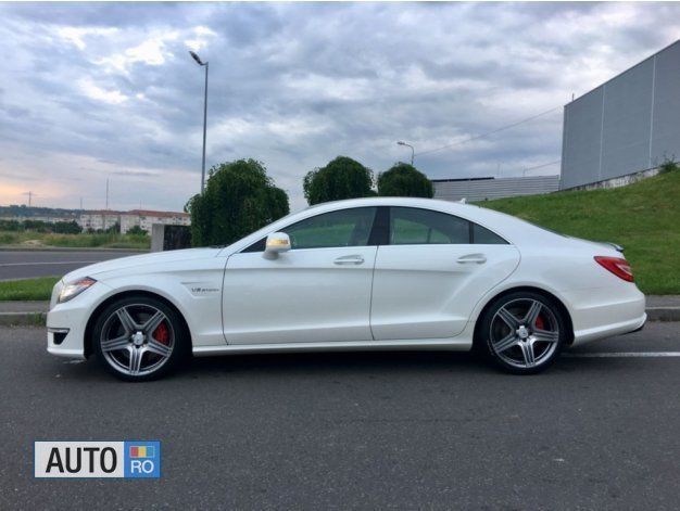 Second-hand Mercedes CLS63 AMG AMG 840 CP (617 kW) 2011 Alb Berlinǎ