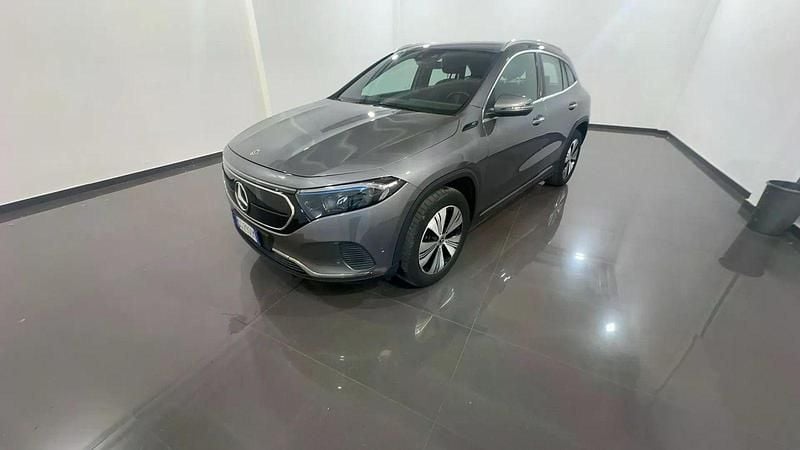 Utilizat 2021 Mercedes EQA250 Progressive SUV | 29.600 EUR (Preț OK) - Imagine 1/1