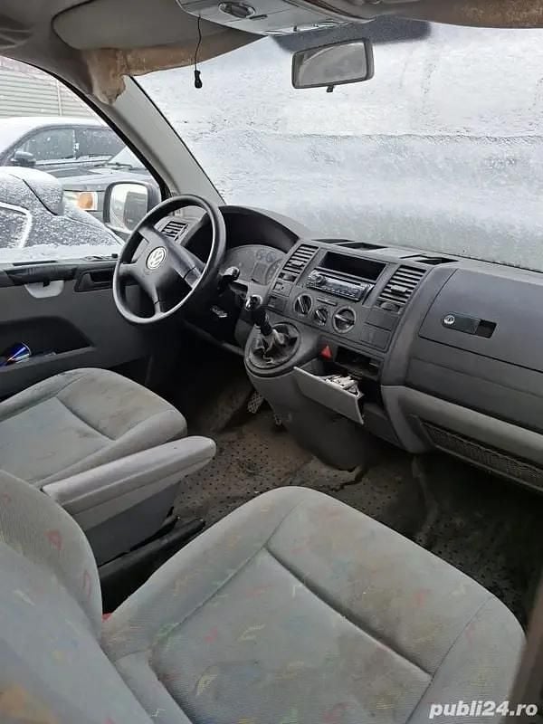 Second-hand VW T5 130 CP (95 kW) 2005 Van