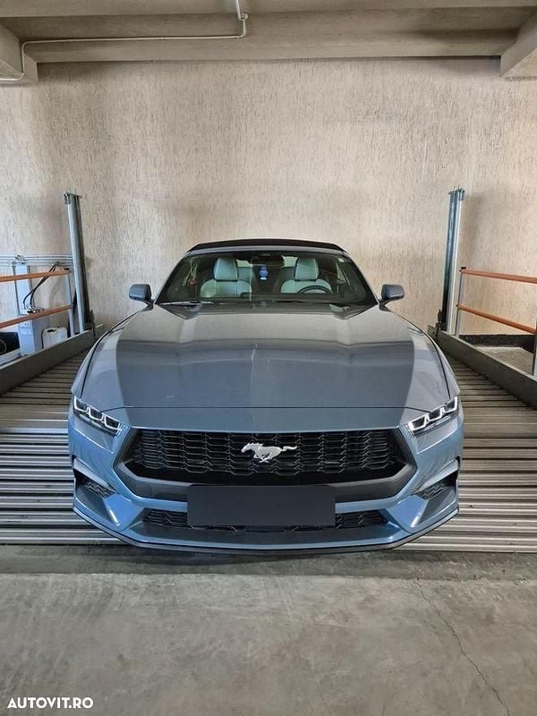 Culoarealbastru Second-hand 2023 Ford Mustang Fastback Cabrio | 39.500 EUR (Preț OK) - Imagine 1/4